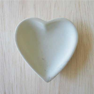 Heart Dish, Natural