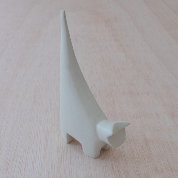 Natural Ring Holder Cat - Image 2